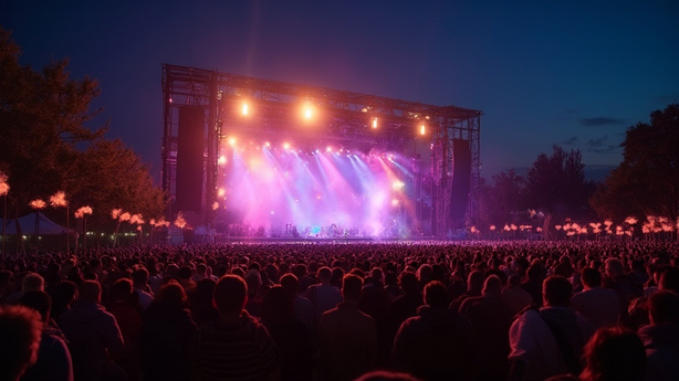페스티벌gogo와 함께하는 여름밤 축제 공연 무대 관련 핵심 이미지