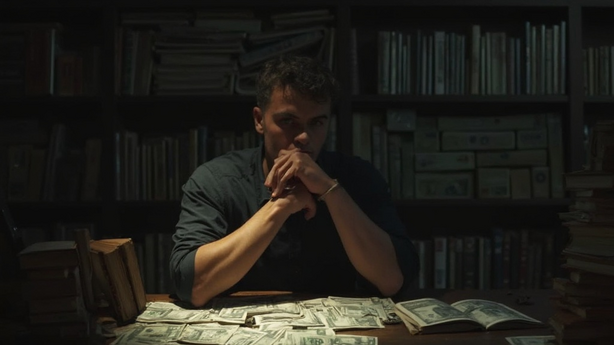 돈과 무의식의 관계 관련 핵심 이미지